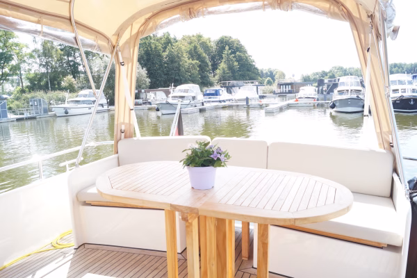 Linssen 35 AC Deck mit Blume